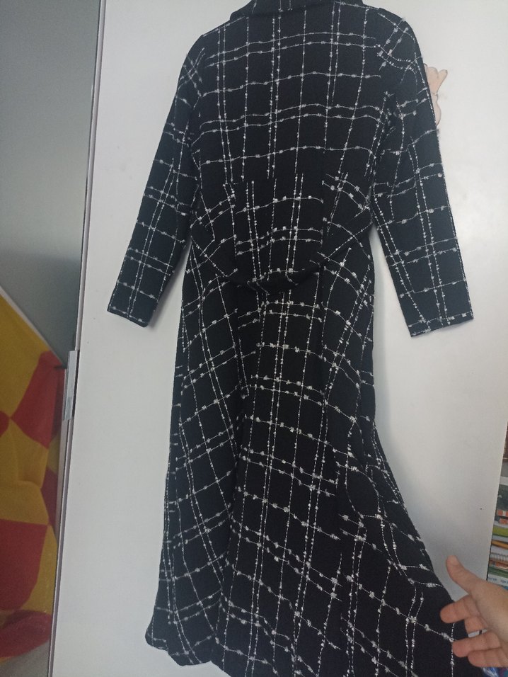 Düğmeli Siyah Ekose Kadın Uzun Kaban - Görsel 4