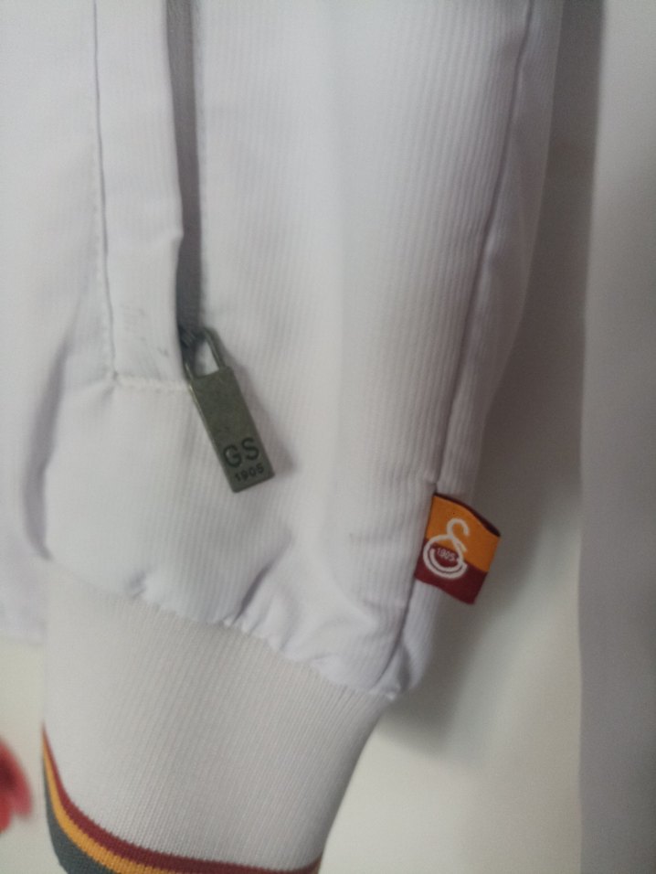 GS store rüzgarlık - Görsel 2