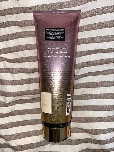 Victoria s Secret velvet petals vücut losyonu