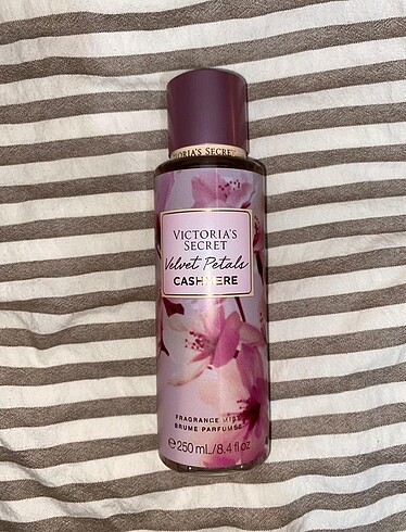 victorias secret velvet petals