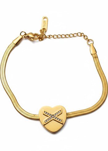 Minimalist Altın Renkli Tokalı Bileklik KARARMAZ - Görsel 4