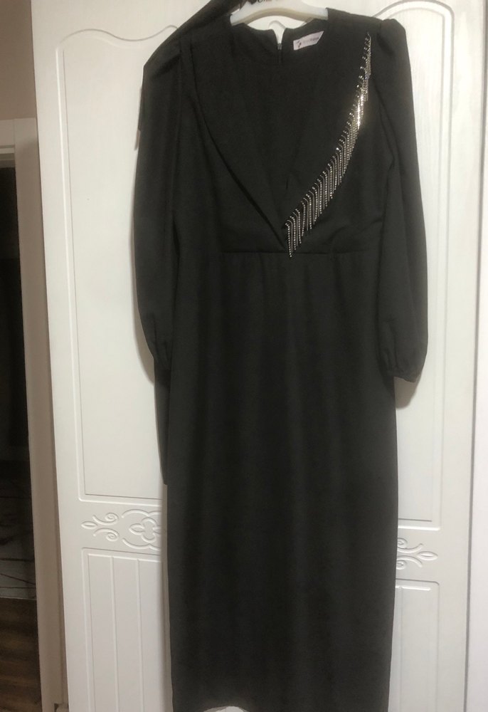 Siyah V Yakalı Kadın Tulum - Görsel 5