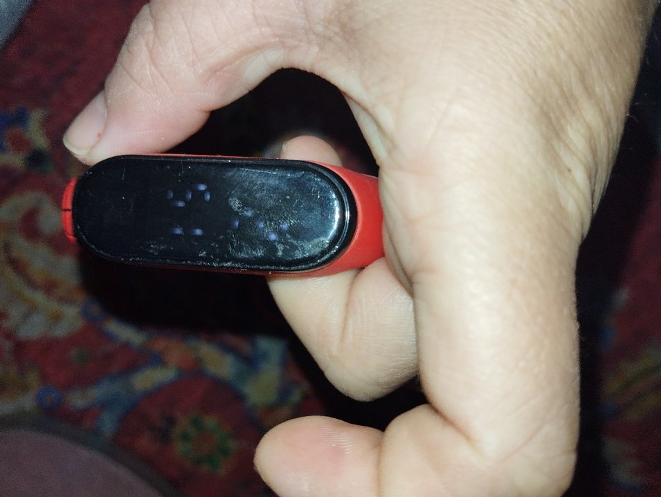 Renkli Erkek Çocuk saati tamir istiyor iade yoktur - Görsel 2