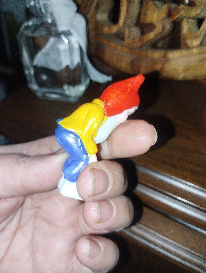 Renkli küçük Cüce Figürin - Görsel 2