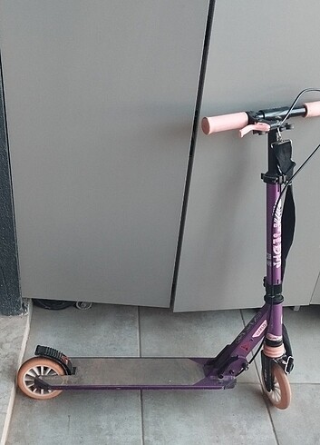 Decathlon scooter 