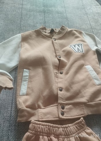 Bej Düğmeli Kız Eşofman Takımı - Görsel 3