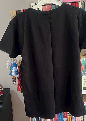 Siyah Baskılı Tişört - Görsel 4