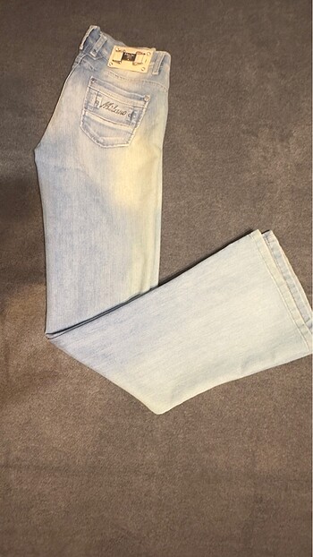 Prada Prada İspanyol paça jean