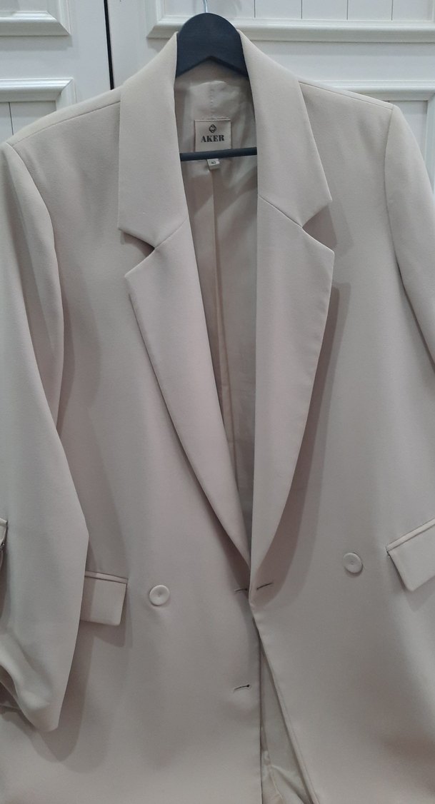 Düğmeli Bej Kadın Blazer Ceket - Görsel 4