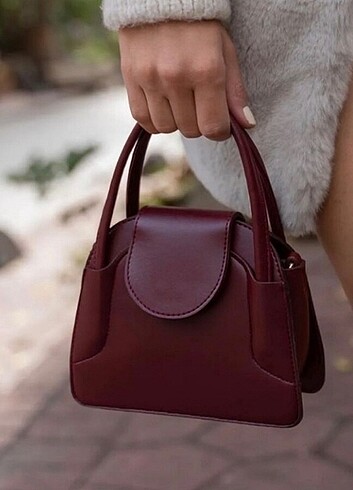 Bordo renk şık tasarım kadın kol çantası