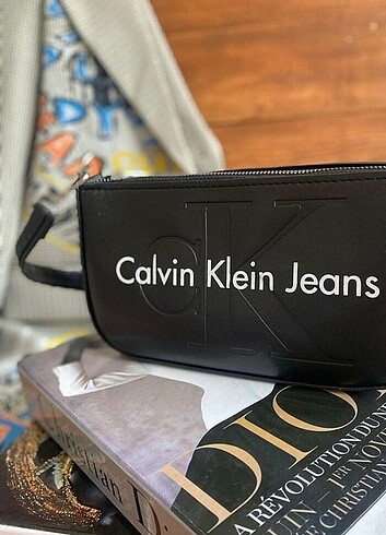 Siyah renk Calvin Klein spor şık tasarım çanta