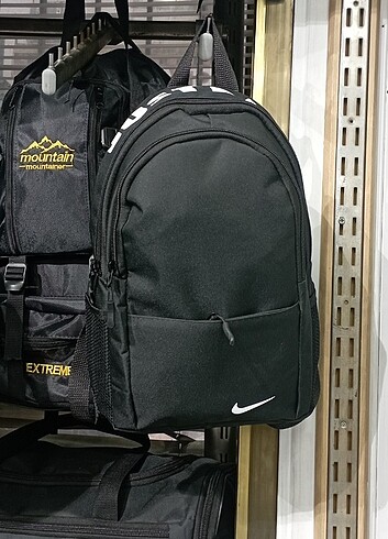 Nike Siyah sırt çantası nike model