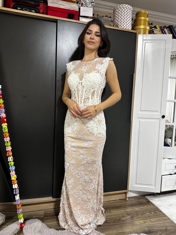 Dantel Detaylı Modern Klasik Gelinlik nişanlık nikahlık - Görsel 4