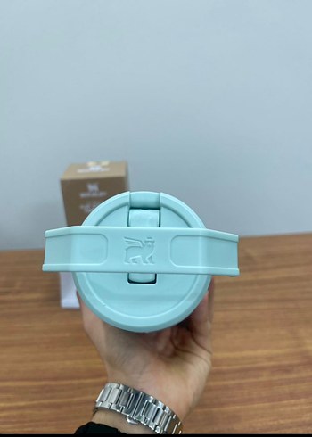 SIFIR İTHAL ORJİNAL STANLEY  0.89 LT PİPETLİ TERMOS - Görsel 3