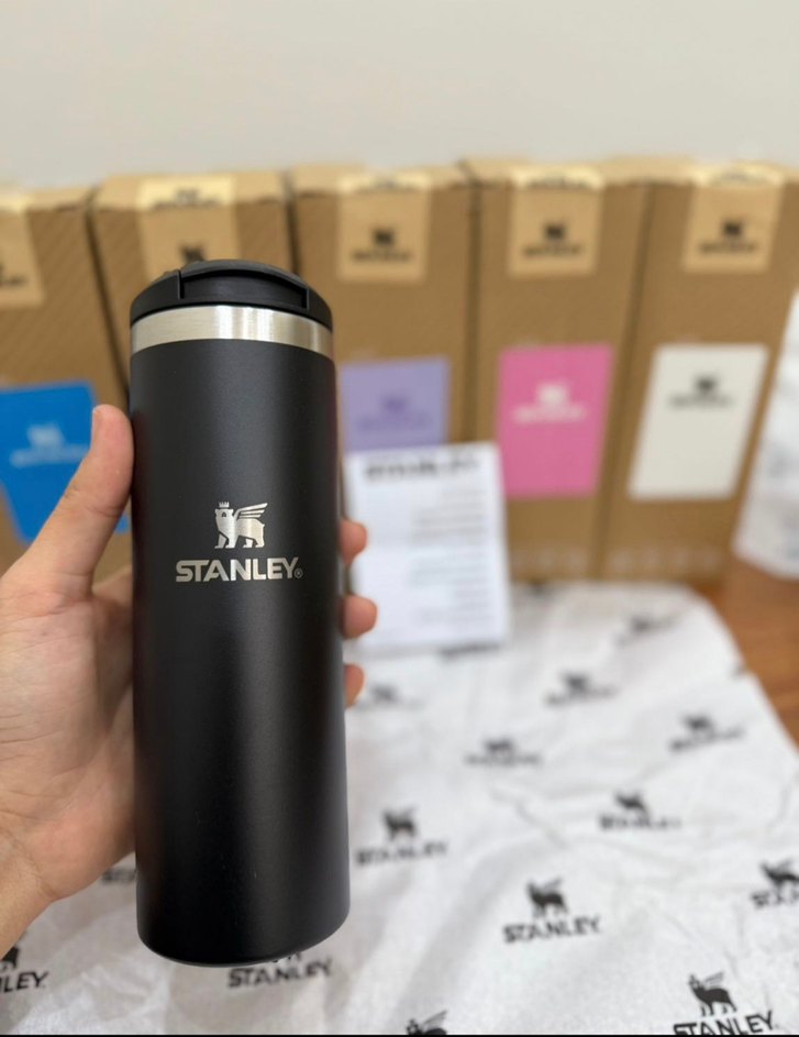 SIFIR İTHAL ORJİNAL STANLEY 0.47 LT THE AEROLİGHT TERMOS - Görsel 2