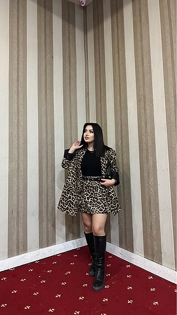 Leopar etek ceket takım
