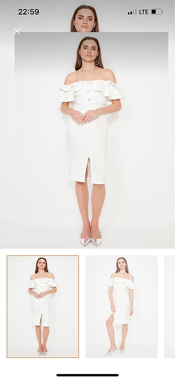 Beyaz volanlı elbise