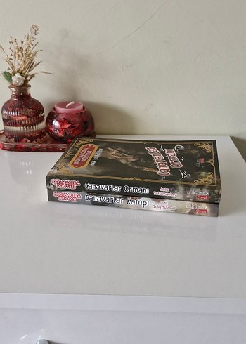 Beden Renk Canavarlar Kampı & Canavarlar Ormanı İnteraktif 2 Kitap Set