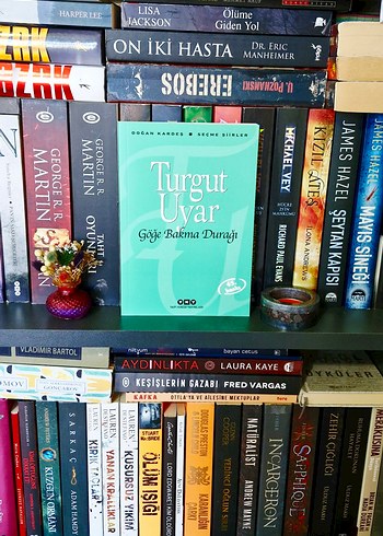 Turgut Uyar - Göğe Bakma Durağı Kitabı - Görsel 4