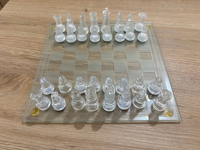 Cam satranç takımı