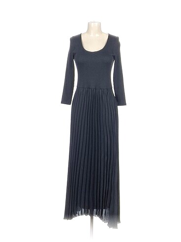 Massimo Dutti Uzun Elbise %70 İndirimli.