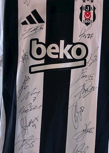 Adidas Besiktas Siyah Beyaz İmzali Forma