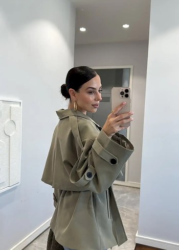 Zara Düğmeli Haki Kadın Trençkot