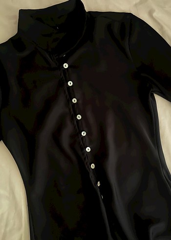 Bel formlu saten gömlek - Görsel 3