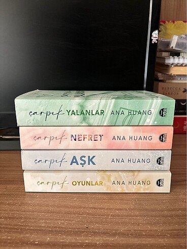Çarpık Serisi