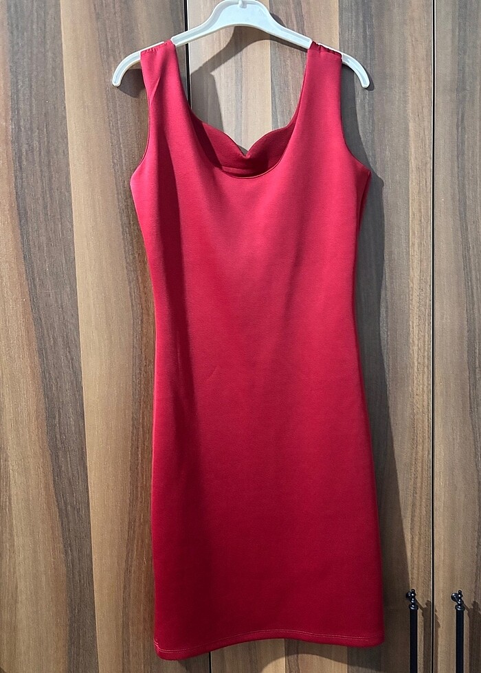 Kırmızı Mini Abiye - Görsel 3