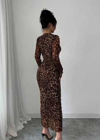 Diğer Kahverengi Leopar Desenli Uzun Elbise