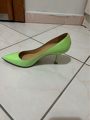 Diğer Semilla marka İtalyan el yapımı rugan stiletto 39