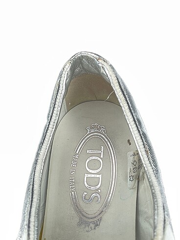 37 Beden çeşitli Renk Tod's Spor Ayakkabı %70 İndirimli.