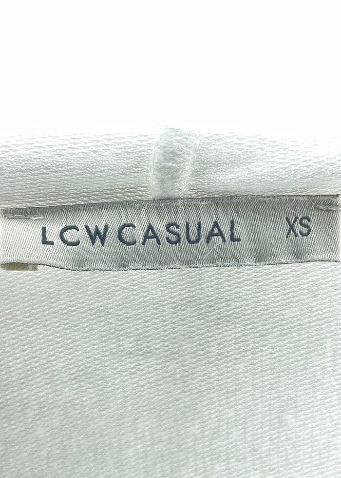 LC Waikiki Sweatshirt %70 İndirimli. - Görsel 4