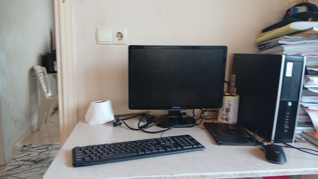 Siyah Philips Masaüstü Bilgisayar - Görsel 3