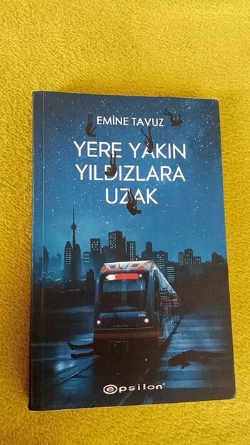 YERE YAKIN YILDIZLARA UZAK 