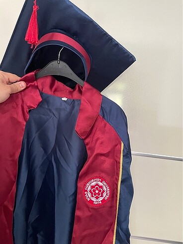 Sivas Cumhuriyet Üniversitesi Mezuniyet önlüğü