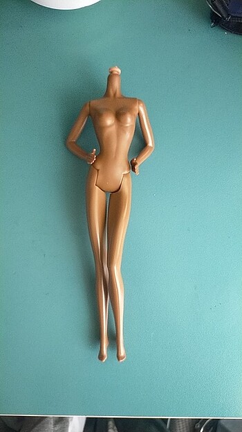 Barbie Model Muse 65th Anniversary Brooklyn vücut