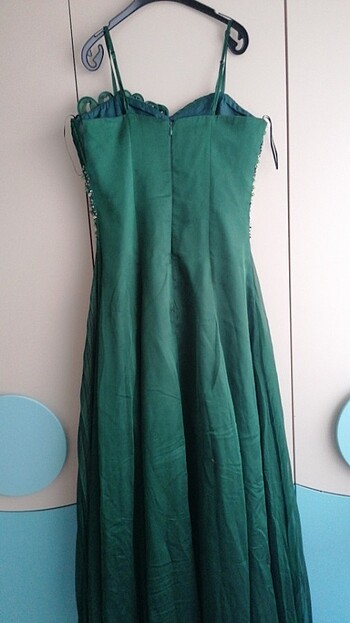 40 Beden yeşil Renk yeşil taşlı abiye elbise