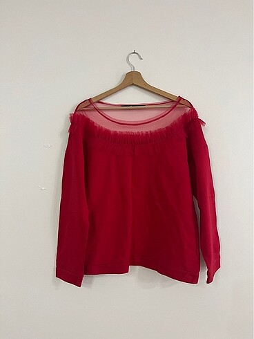 Üstü transparan detaylı sweatshirt