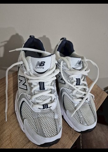 New Balance ACİL SATILIK İLK GELEN ALIR New Balance