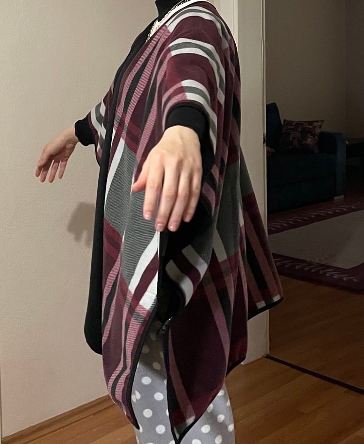 Bordo Ekose Desenli Salaş Kadın Panço - Görsel 2