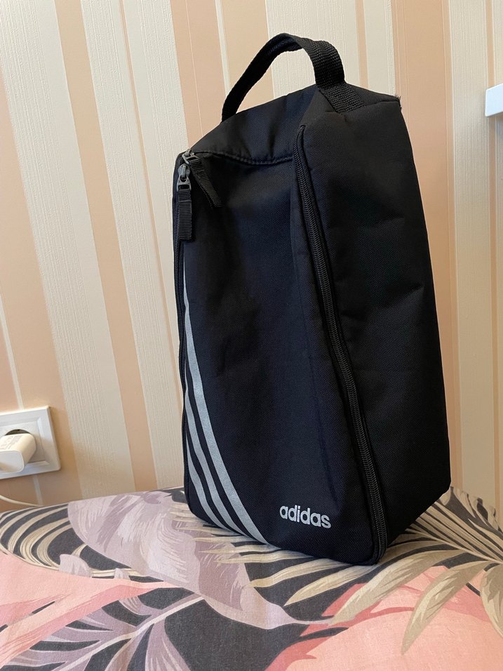 Adidas krampon çantası - Görsel 4