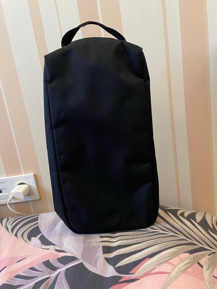 Adidas krampon çantası - Görsel 3