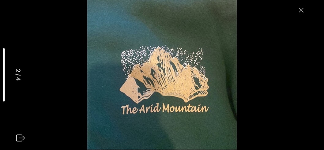l Beden The Arid Mountain Sweatshirt