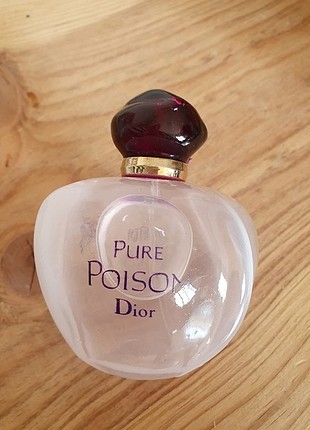 Kadın parfümü