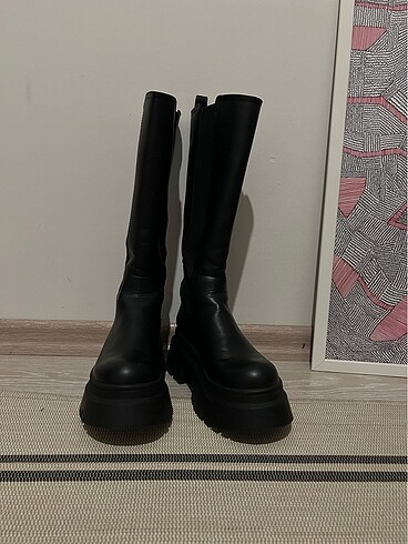 Pull and Bear Siyah çizme