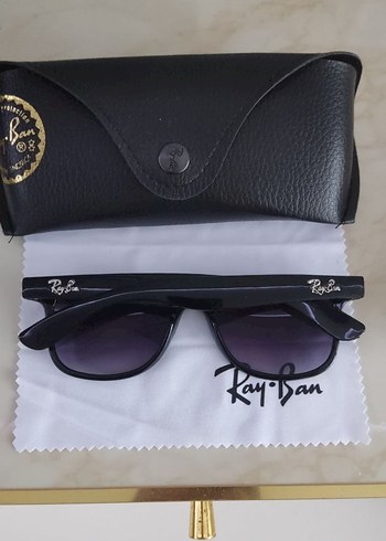 Ray Ban Ray-Ban Kadın Siyah Klasik Güneş Gözlüğü