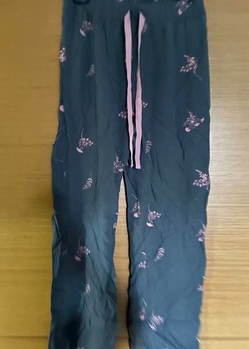 s Beden gri Renk Gri Çiçek Desenli Kadın Pijama Takımı