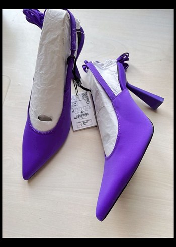 Mor Tokalı Stiletto Kadın Ayakkabı